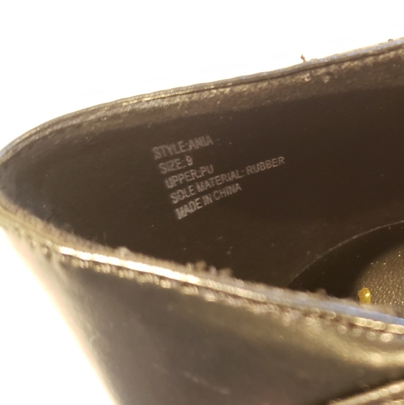 Lulu's Size 9 Ania Shoes - Picture 3 of 5